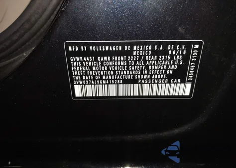 2016 Volkswagen Jetta Hybrid Sel Premium from USA, damaged, VIN 3VW637AJ9GM415288